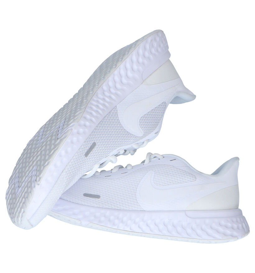 Nike Revolution 5 Baskets en Gris en synthétique (290988)