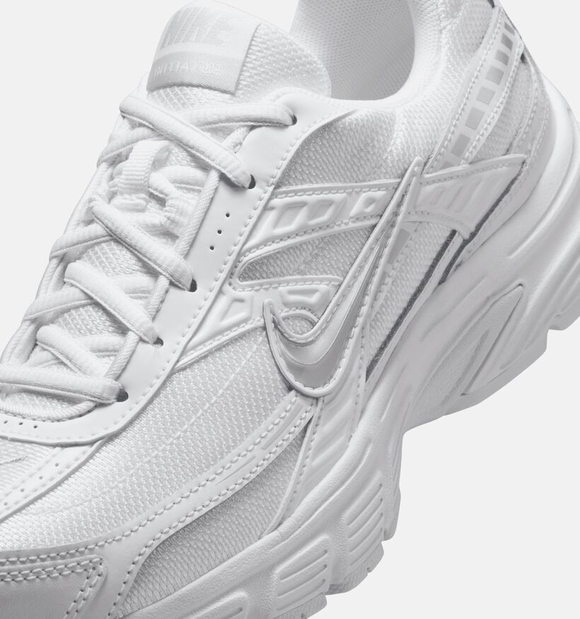 Nike Initiator Baskets en Blanc pour femmes (367094) - pour semelles orthop&eacute;diques
