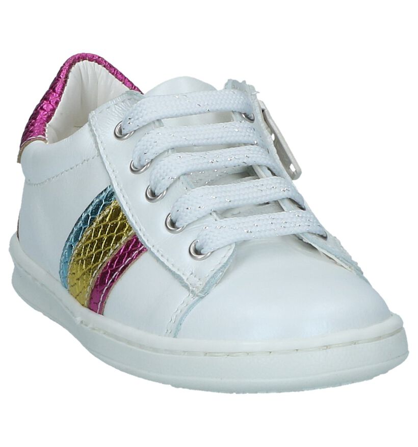 Mkids Chaussures basses en Blanc en cuir (241423)