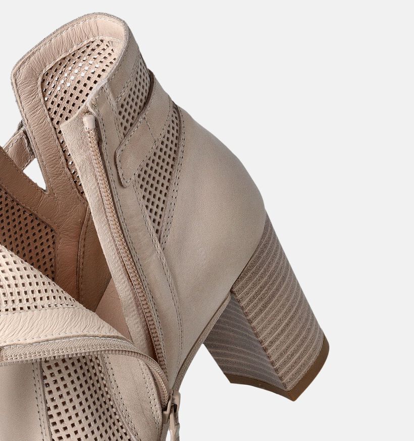 NeroGiardini Bottillons avec talon carré en Beige pour femmes (351921)