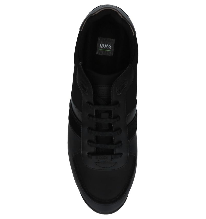 Hugo Boss Chaussures basses en Noir en imitation cuir (226663)