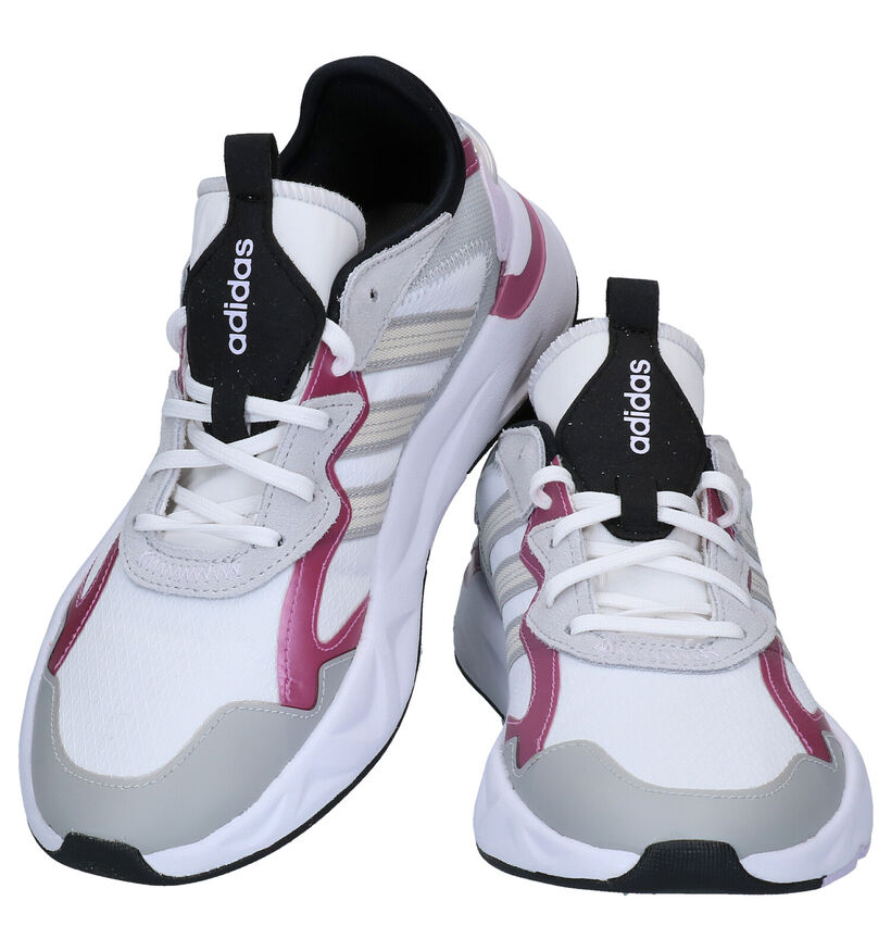 adidas FutureFlow Witte Sneakers voor dames (284796)