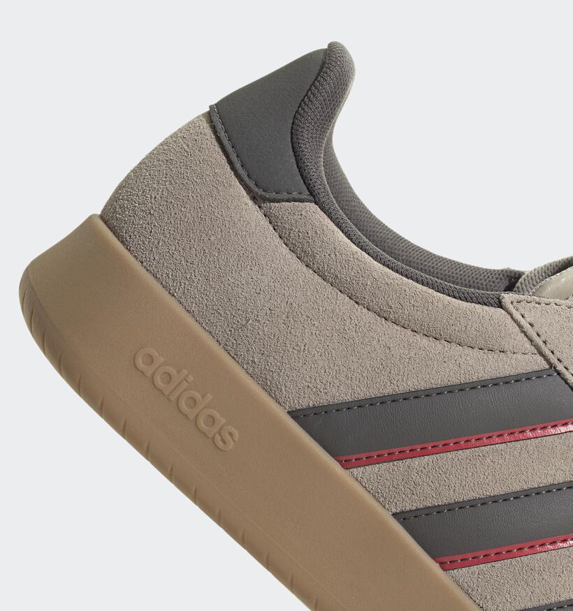 adidas Barreda Baskets en Beige pour garçons, hommes (350205) - pour semelles orthopédiques