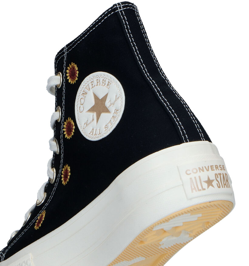 Converse Chuck Taylor All Star Lift Baskets en Noir pour femmes (325490)