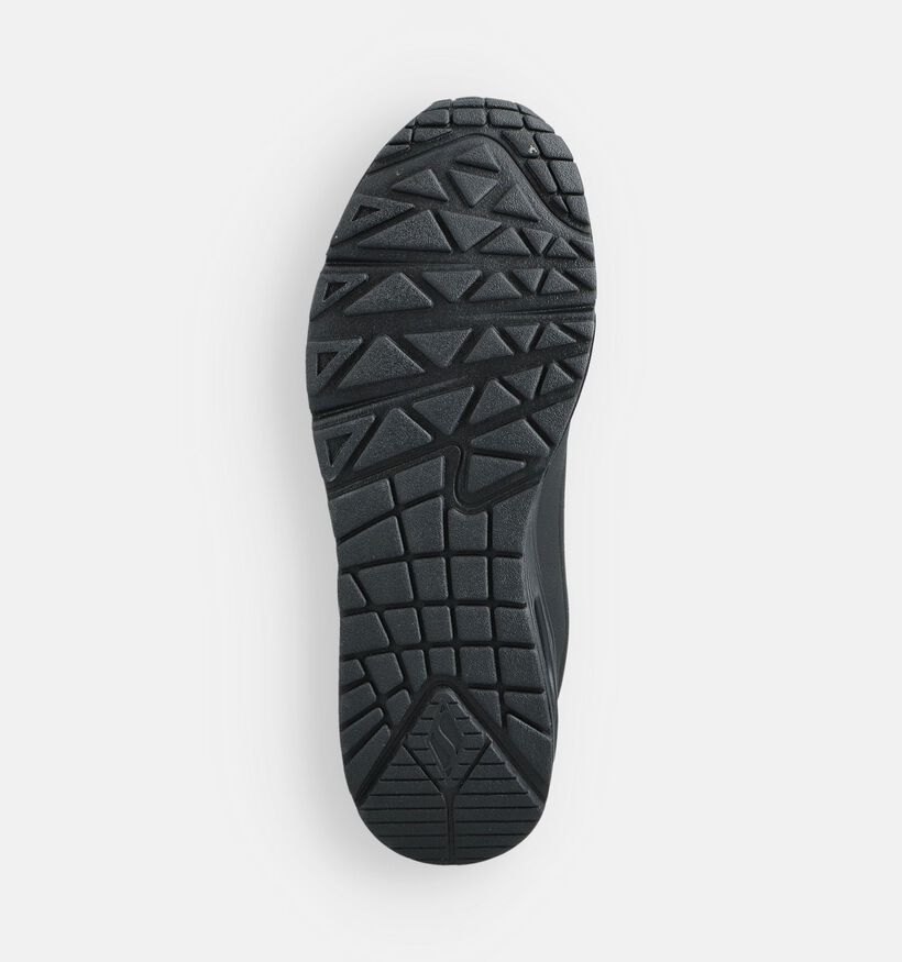 Skechers Uno Stand On Air Baskets en Noir pour hommes (366495) - pour semelles orthop&eacute;diques