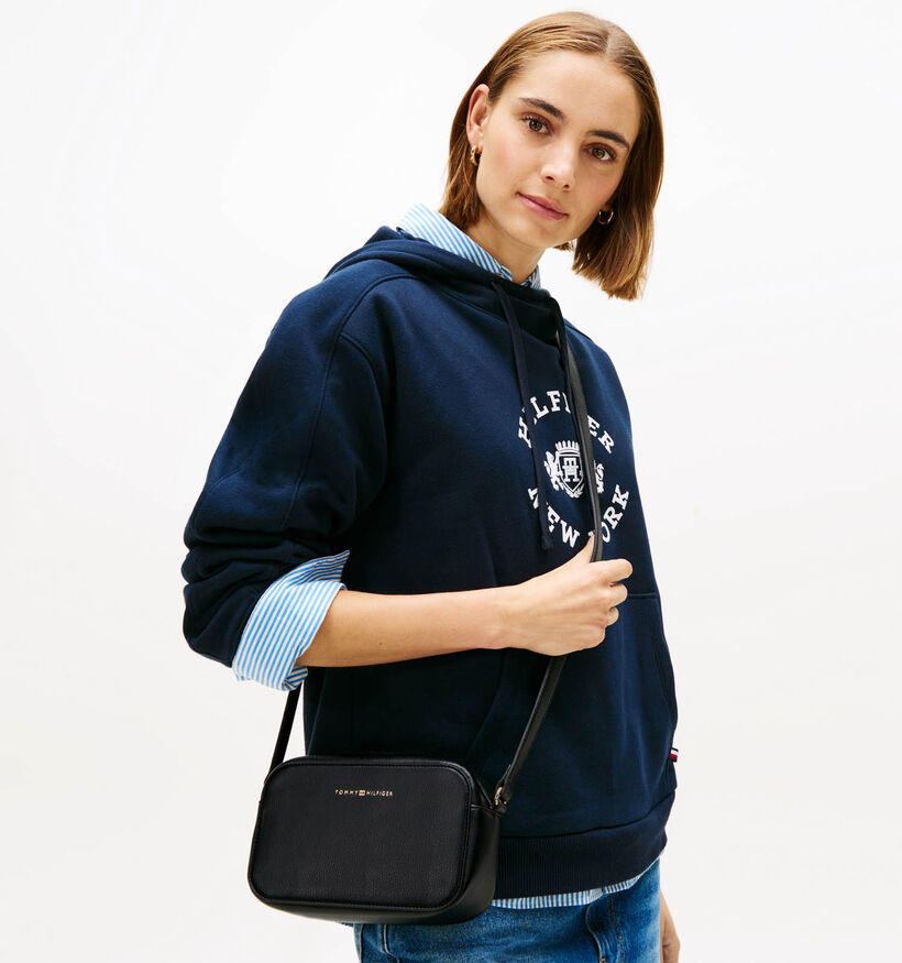Tommy Hilfiger Sac port&eacute; crois&eacute; en Noir pour femmes (366380)