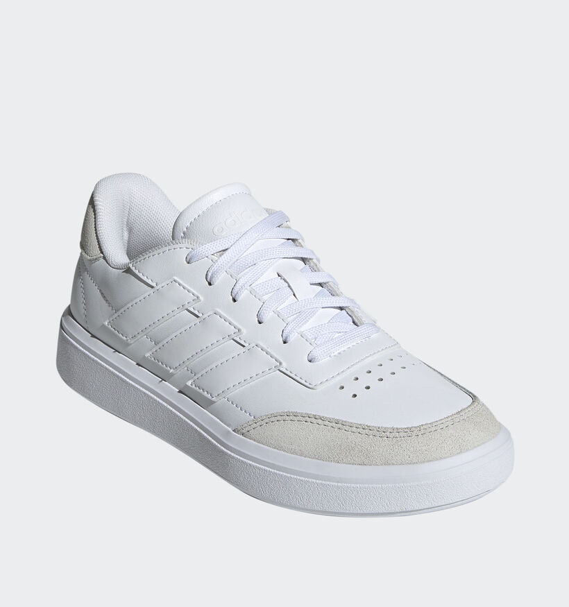adidas Courtblock Witte Sneakers voor jongens, meisjes (362461) - geschikt voor steunzolen