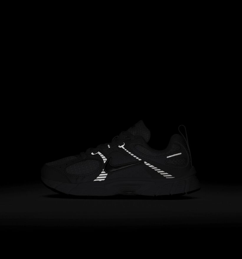 Nike V5 RNR Witte Sneakers voor meisjes, jongens (364686) - geschikt voor steunzolen