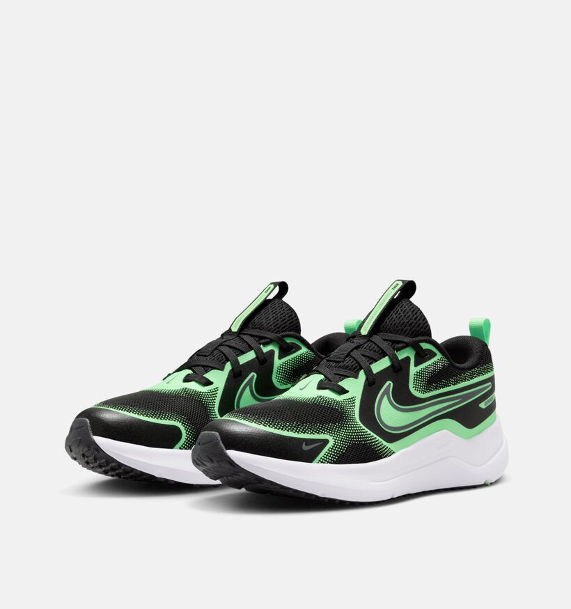 Nike Cosmic Runner Baskets basses en Noir/Vert pour gar&ccedil;ons (377297)