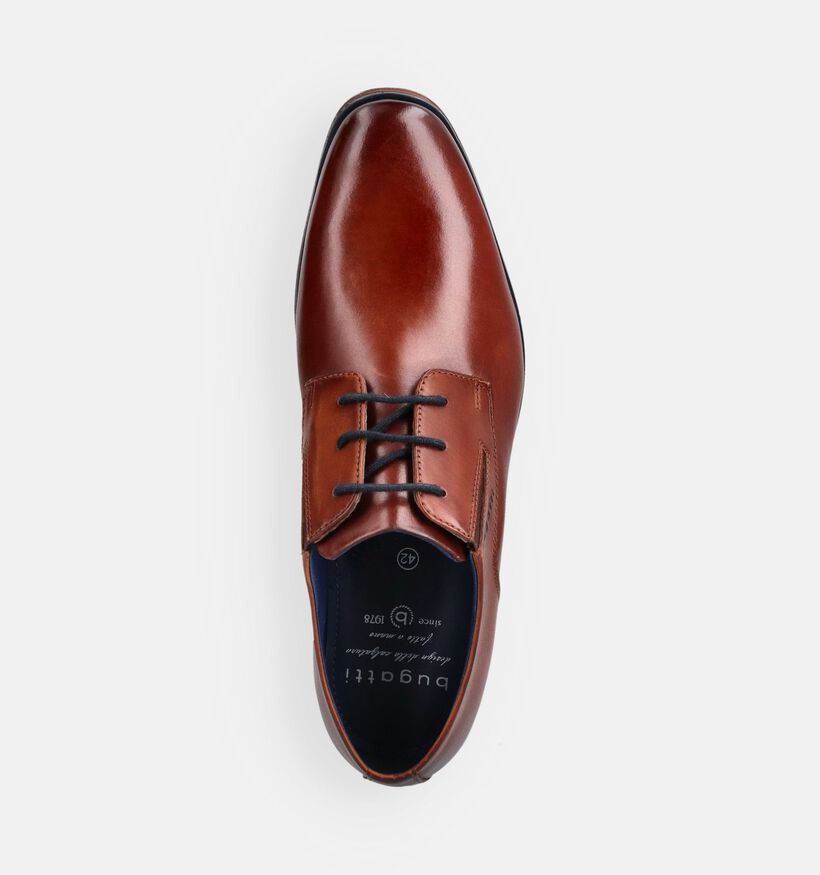 Bugatti Chaussures classiques en Cognac pour hommes (373870)
