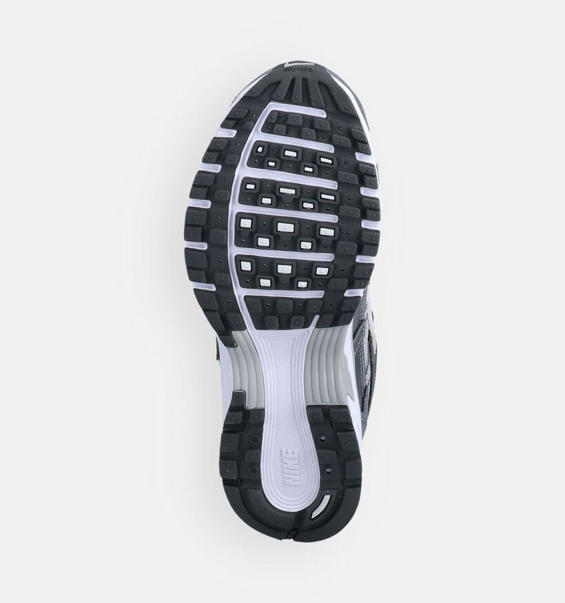 Nike P-6000 Baskets sportives en Argent pour femmes (372893) - pour semelles orthop&eacute;diques