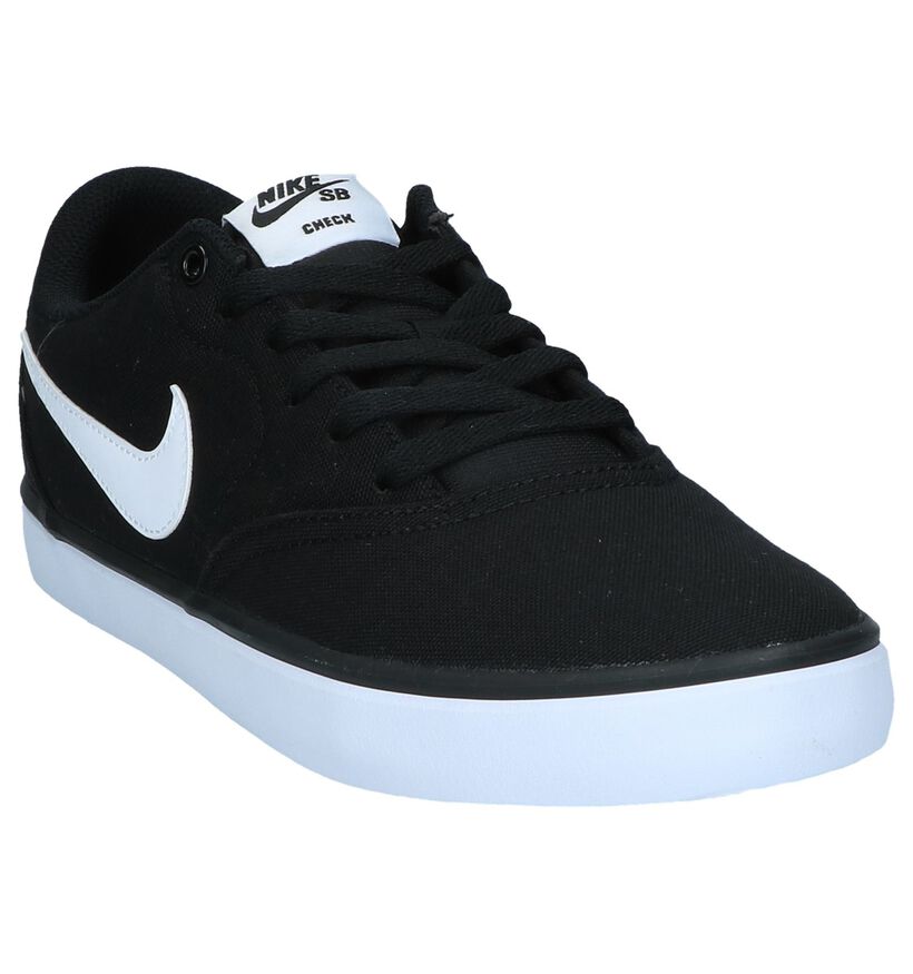 Zwarte Lage Skateschoenen Nike SB Check Solar in stof (238266)