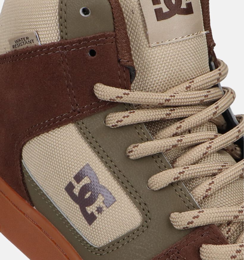 DC Shoes Manteca 4 Baskets en Marron pour hommes (326513)