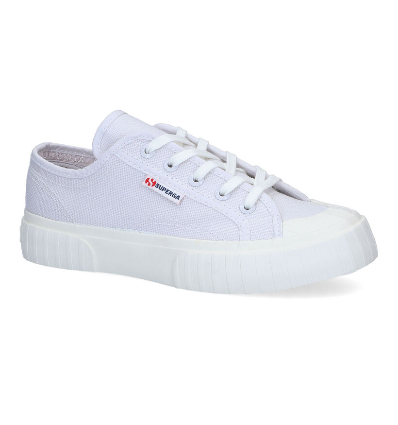 Superga Stripe Baskets en Gris pour femmes (305730)