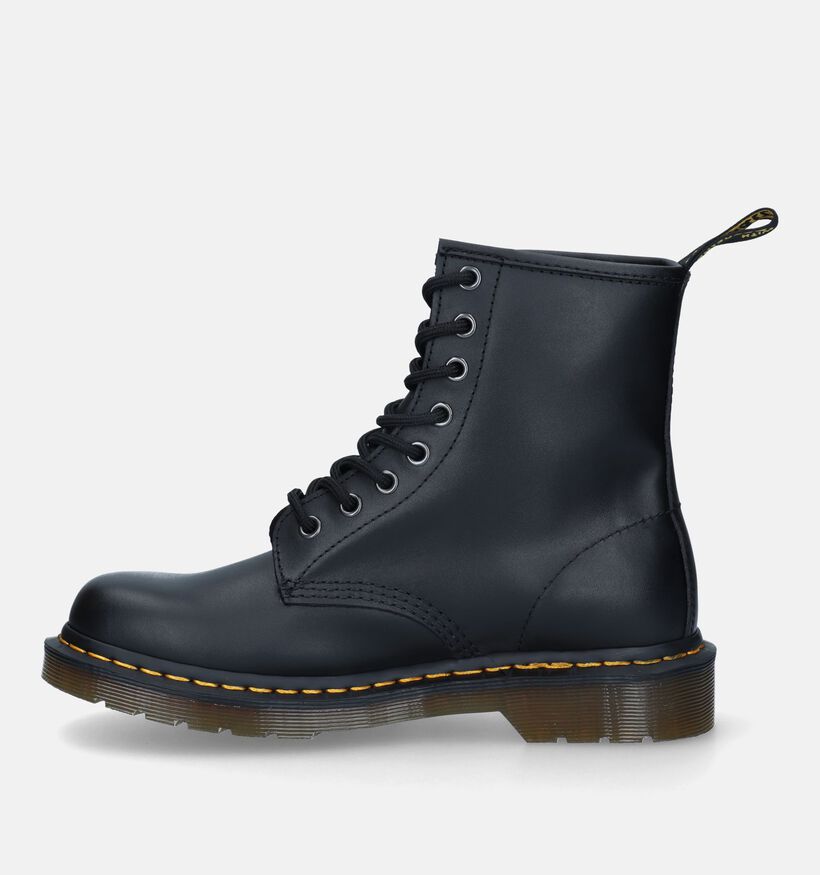 Dr. Martens 1460 8 Eye Boots en Noir pour femmes (327785)