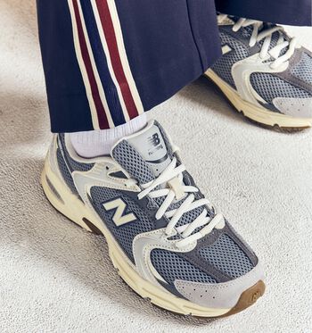 New Balance 530 Low Sneakers Black/Silver Metallic/ Linen/Silver Metallic/ Reflection/NB Navy/Sea Salt/Silver Metallic/ Black Cement/DARK GREY/Grey Matter