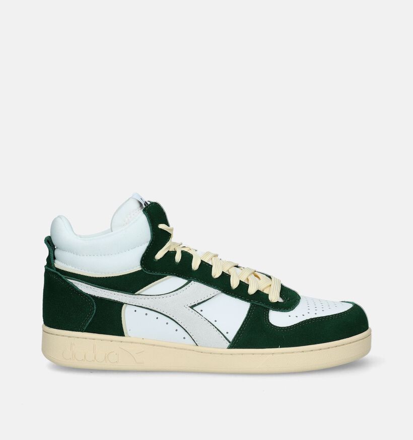 Diadora Magic Basket Demi Cut Baskets en Vert pour hommes (336075)