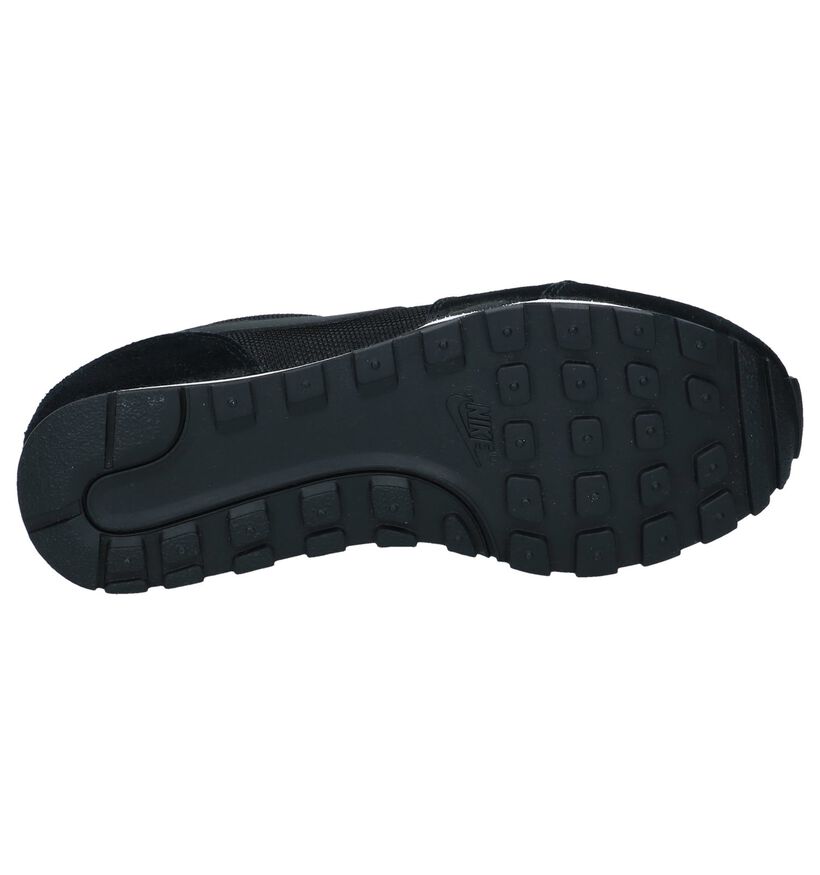 Zwarte Nike MD Runner Sneakers in stof (234079)