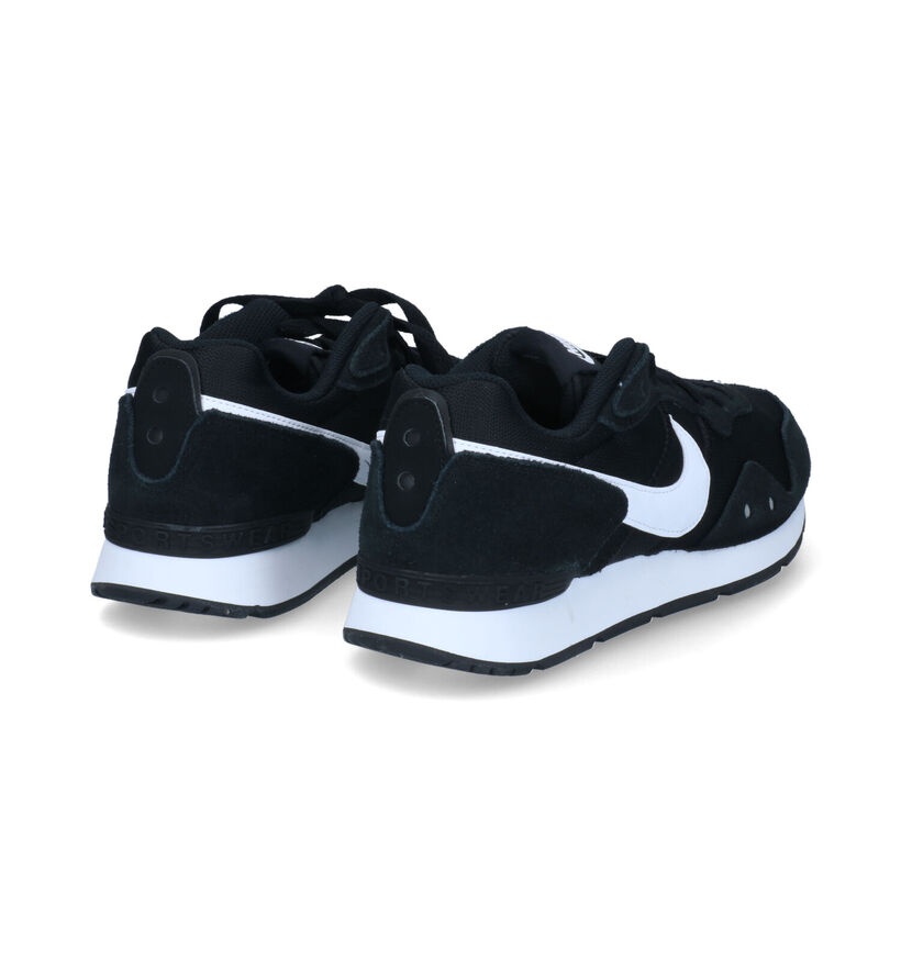 Nike Venture Runner Baskets en Noir en textile (316487)