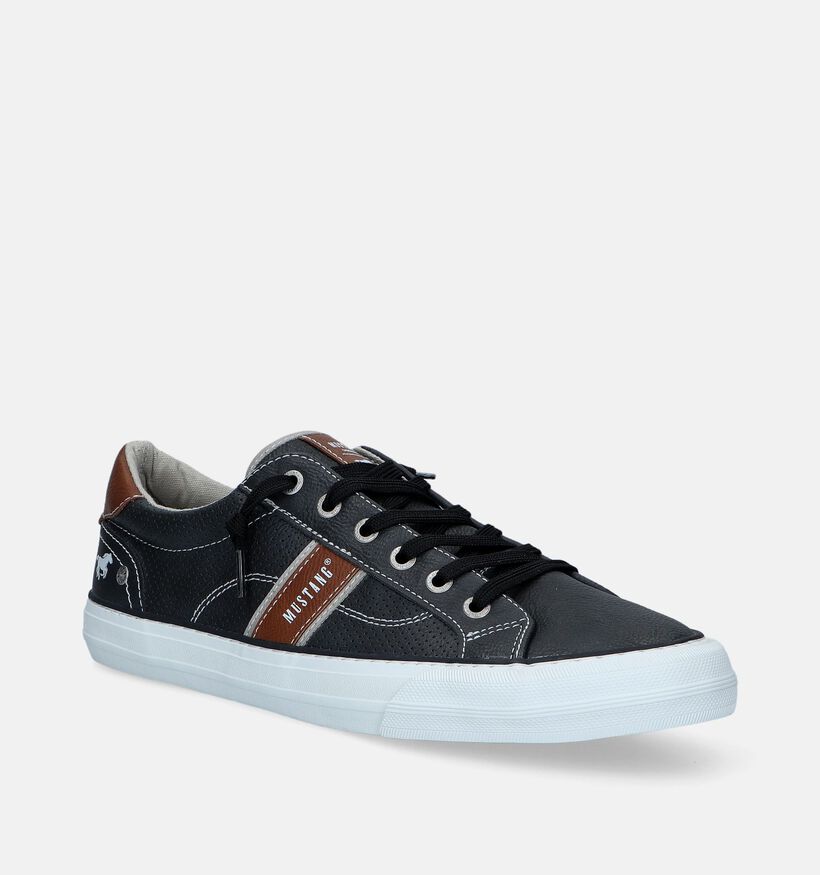 Mustang Chaussures à lacets en Gris pour hommes (336653)