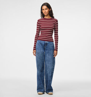 Pieces T-shirts Bruin/Bordeaux