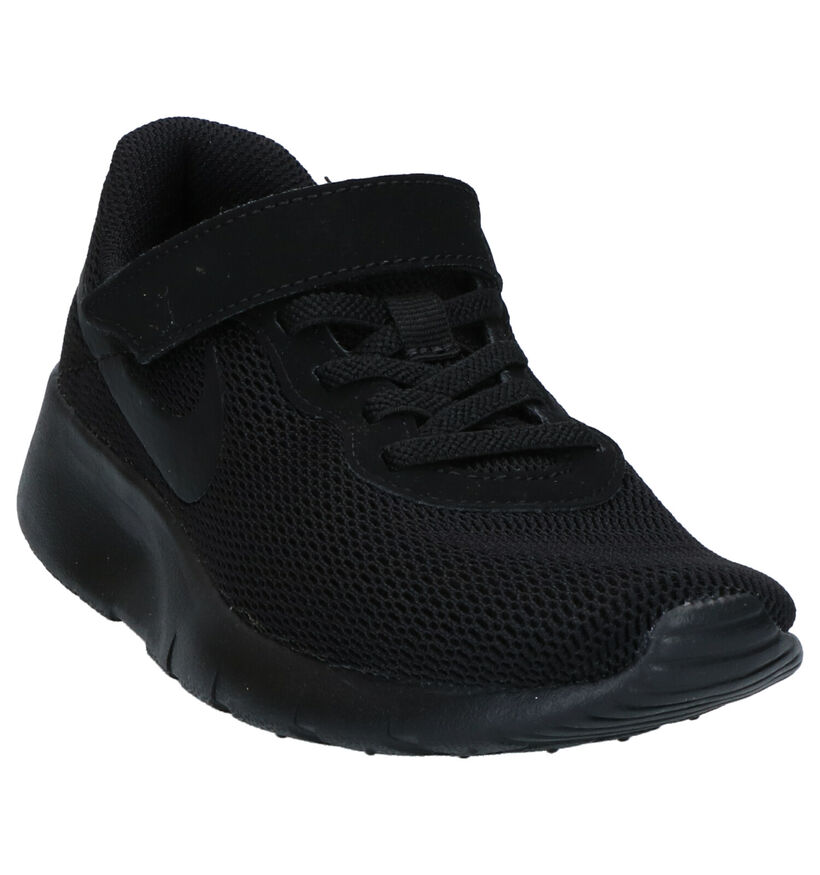 Nike Tanjun Baskets en Noir en textile (283702)