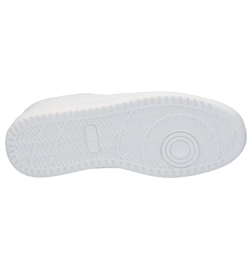 Champion Chicago Low Baskets en Blanc en simili cuir (278592)