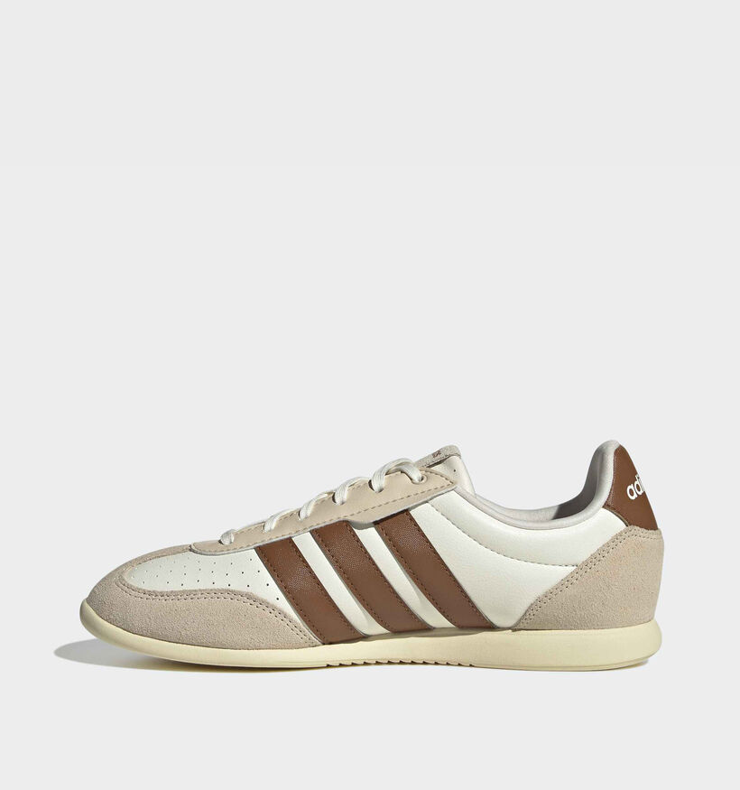adidas Barreda Lo Witte/Bruine Sneakers voor dames (372574)