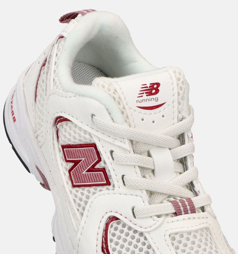 New Balance 530 Witte/Donkerroze Sneakers voor meisjes (366213) - geschikt voor steunzolen
