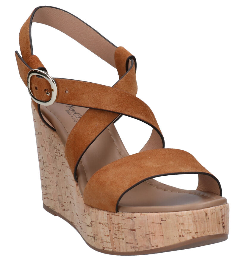 NeroGiardini Cognac Sandalen in daim (270548)