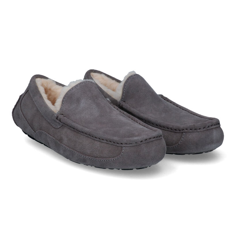 UGG Ascott Pantoufles en Gris pour hommes (313972)