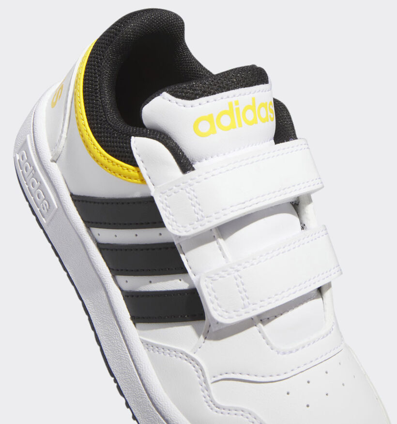 adidas Hoops 3.0 Baskets en Blanc/Jaune pour filles, garçons (366070) - pour semelles orthopédiques