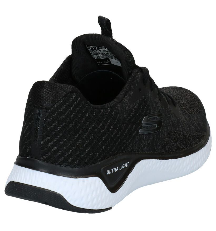 Skechers Solar Fuse Baskets en Noir en textile (277902)