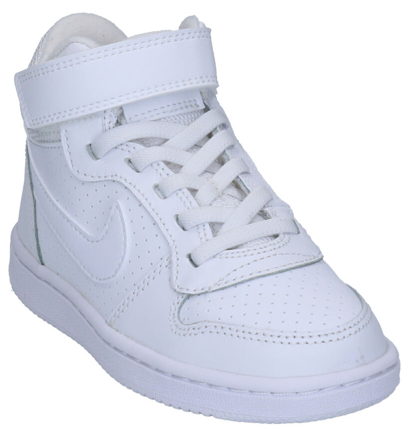 Nike Court Borough Baskets en Noir en cuir (293612)