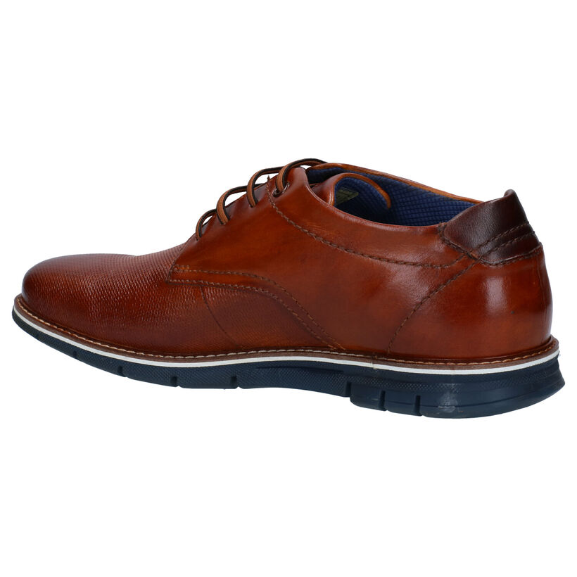 Bugatti Chaussures basses en Cognac en cuir (277065)