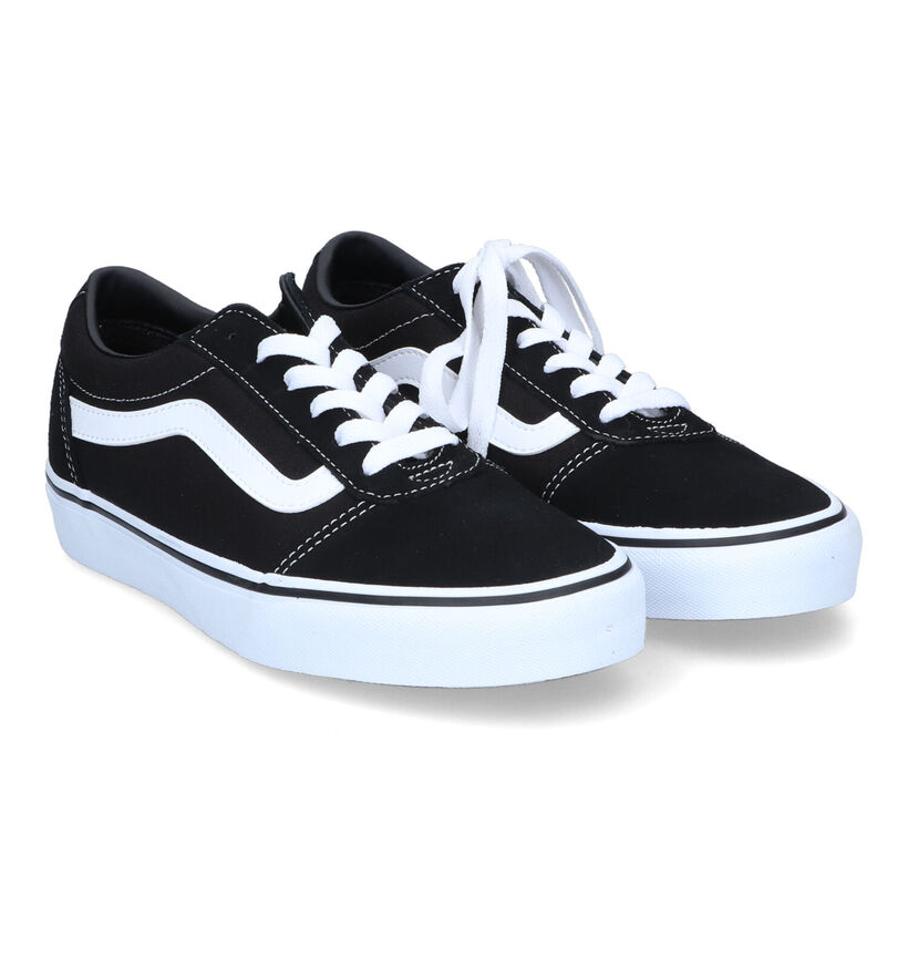 Vans Ward Zwarte Skate sneakers voor dames (327991)