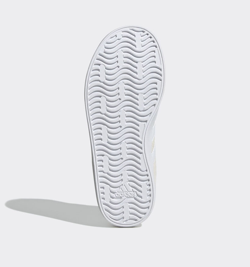 adidas VL Court 3.0 Lichtbeige Sneakers voor jongens (372599) - geschikt voor steunzolen