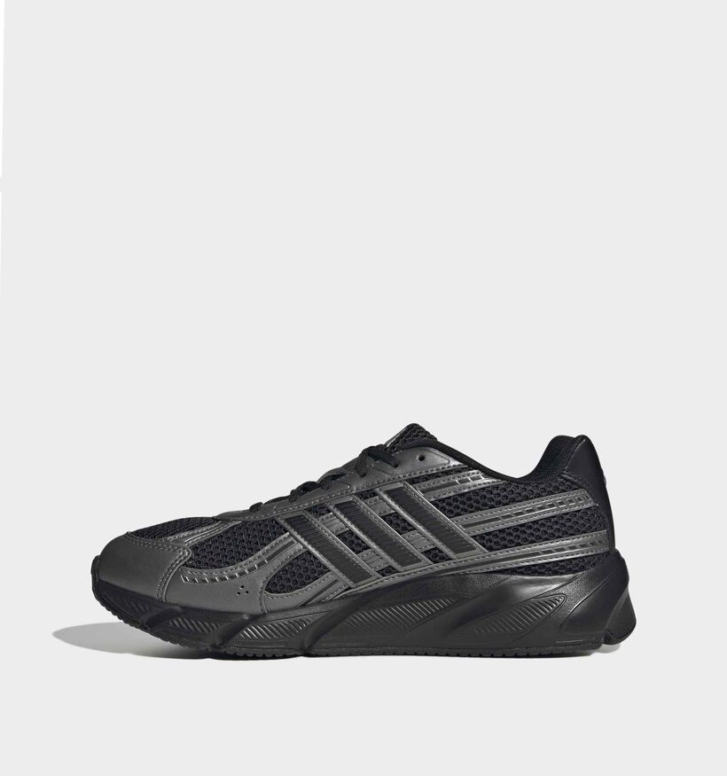 adidas Technochaos 2000 Baskets basses en Noir pour hommes (372681)