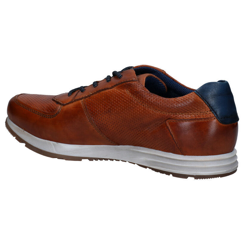 Bugatti Chaussures à lacets en Cognac en cuir (285120)