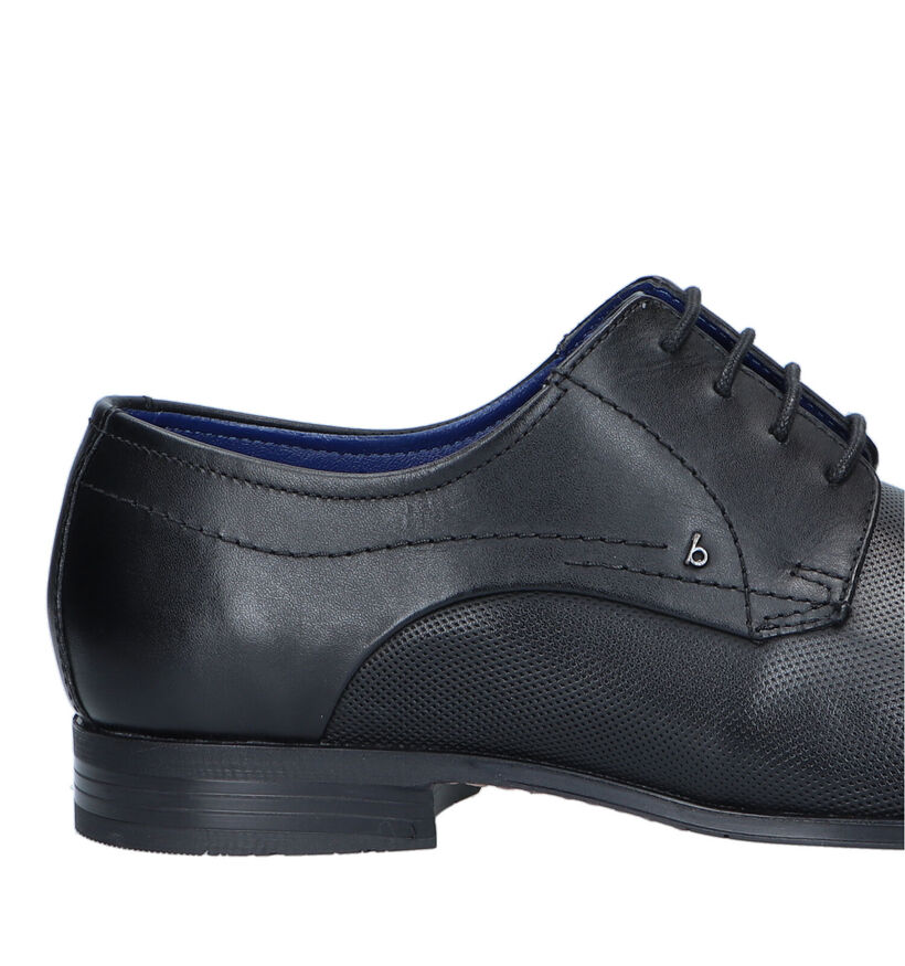 Bugatti Chaussures classiques en Noir pour hommes (322362)