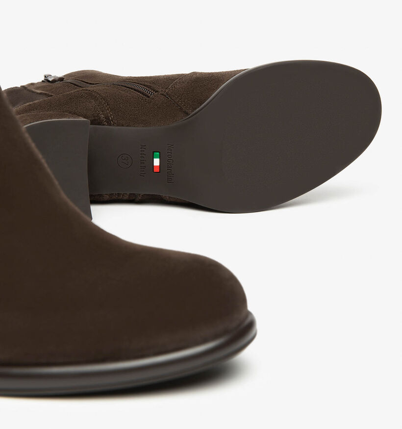 NeroGiardini Bottines à talons en Brun foncé pour femmes (363973)