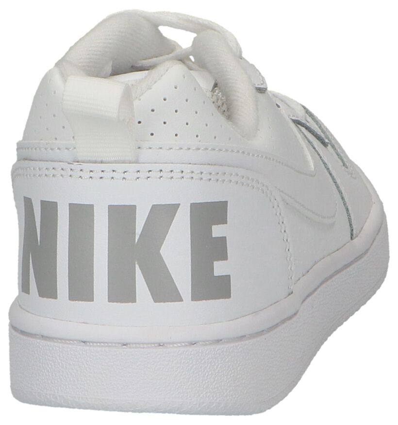 Nike Court Borough Low Baskets en Blanc en simili cuir (293605)