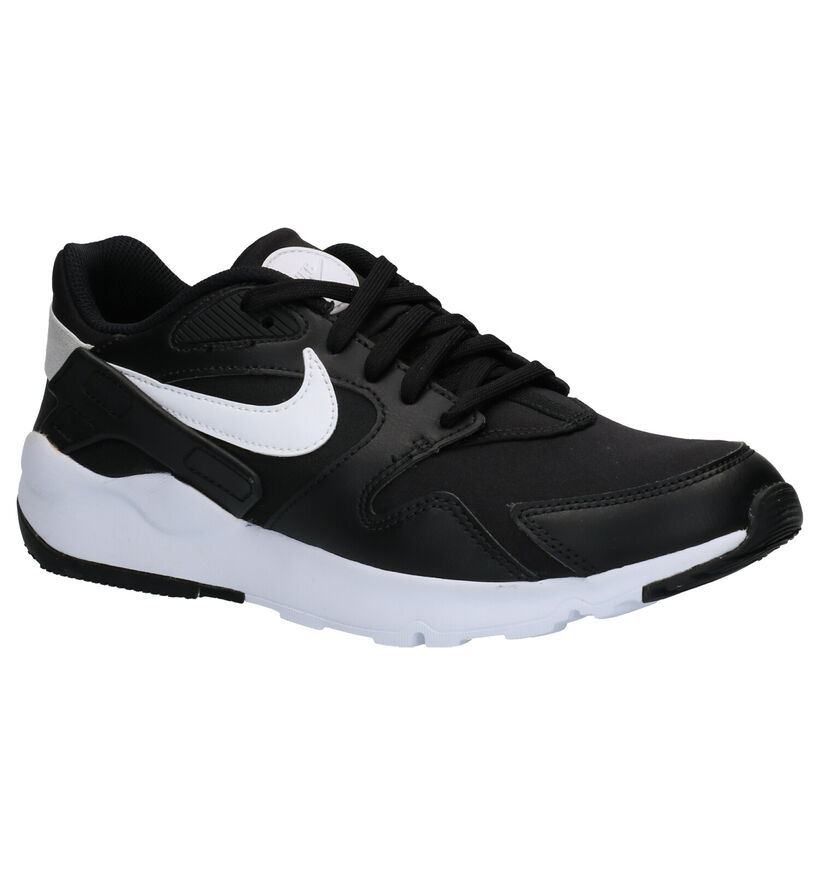 Nike LD Victory Baskets en Noir en simili cuir (254032)