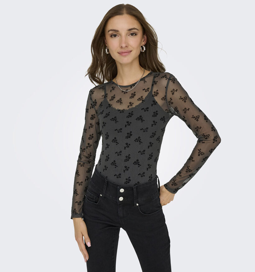 JDY Ruby Black Flower Mesh Zwarte T-shirt JDY Ruby Black Flower Mesh Zwarte T-shirt voor dames (365283)