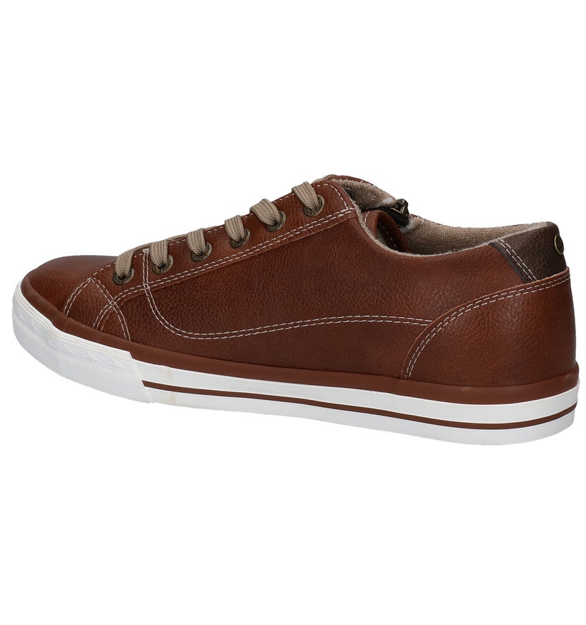 Mustang Baskets casual en Jaune ocre en simili cuir (313803)
