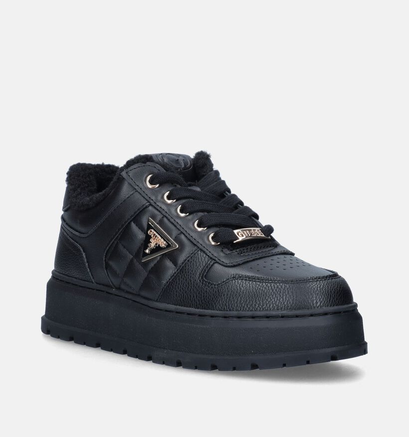 Guess Terria2 Baskets en Noir pour femmes (347507)