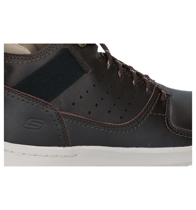 Skechers Memory Foam Chaussures hautes en Brun foncé en cuir (224346)