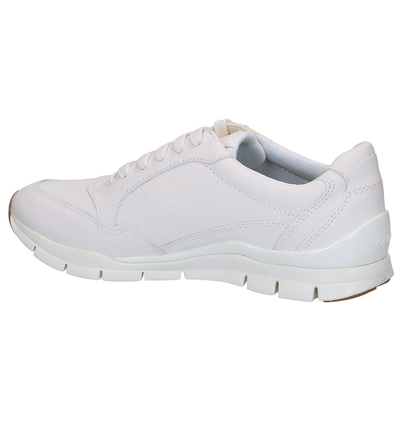 Geox Sukie Witte Veterschoenen in leer (285590)