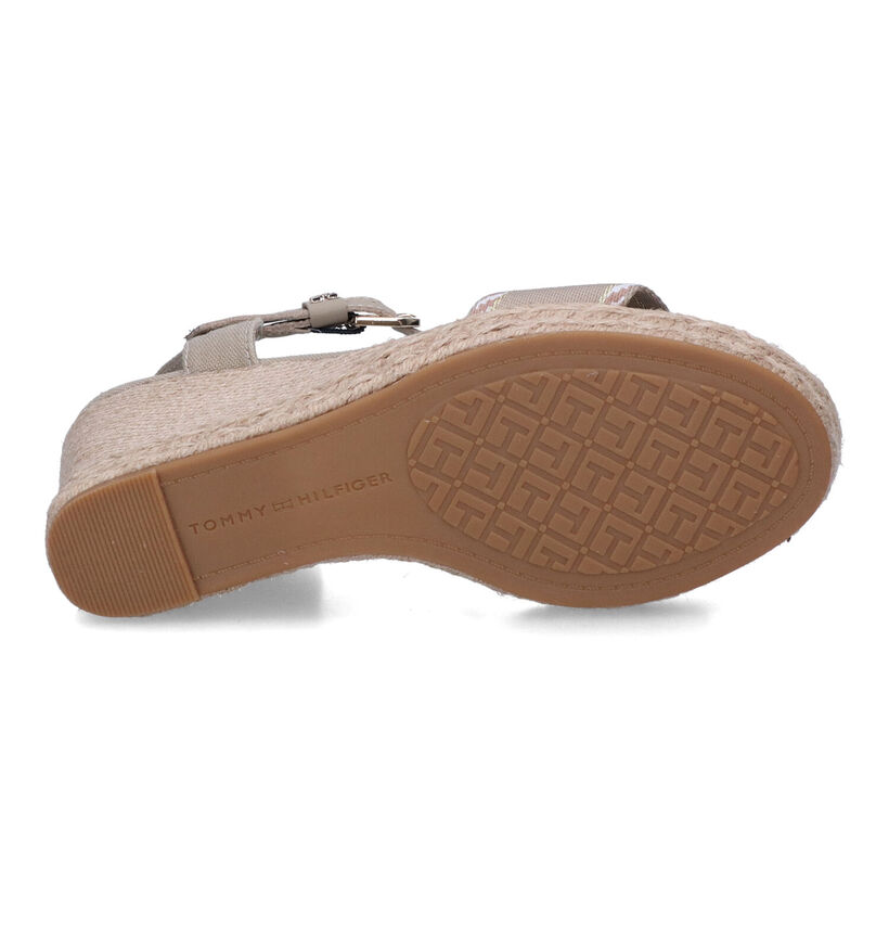 Tommy Hilfiger Seasonal Webbing Wedge Sandales en Vert pour femmes (321015)