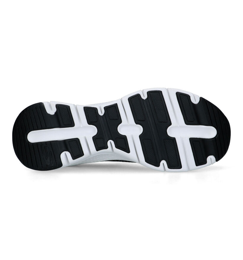 Skechers Arch Fit Baskets Slip-on en Noir pour femmes (321360) - pour semelles orthopédiques